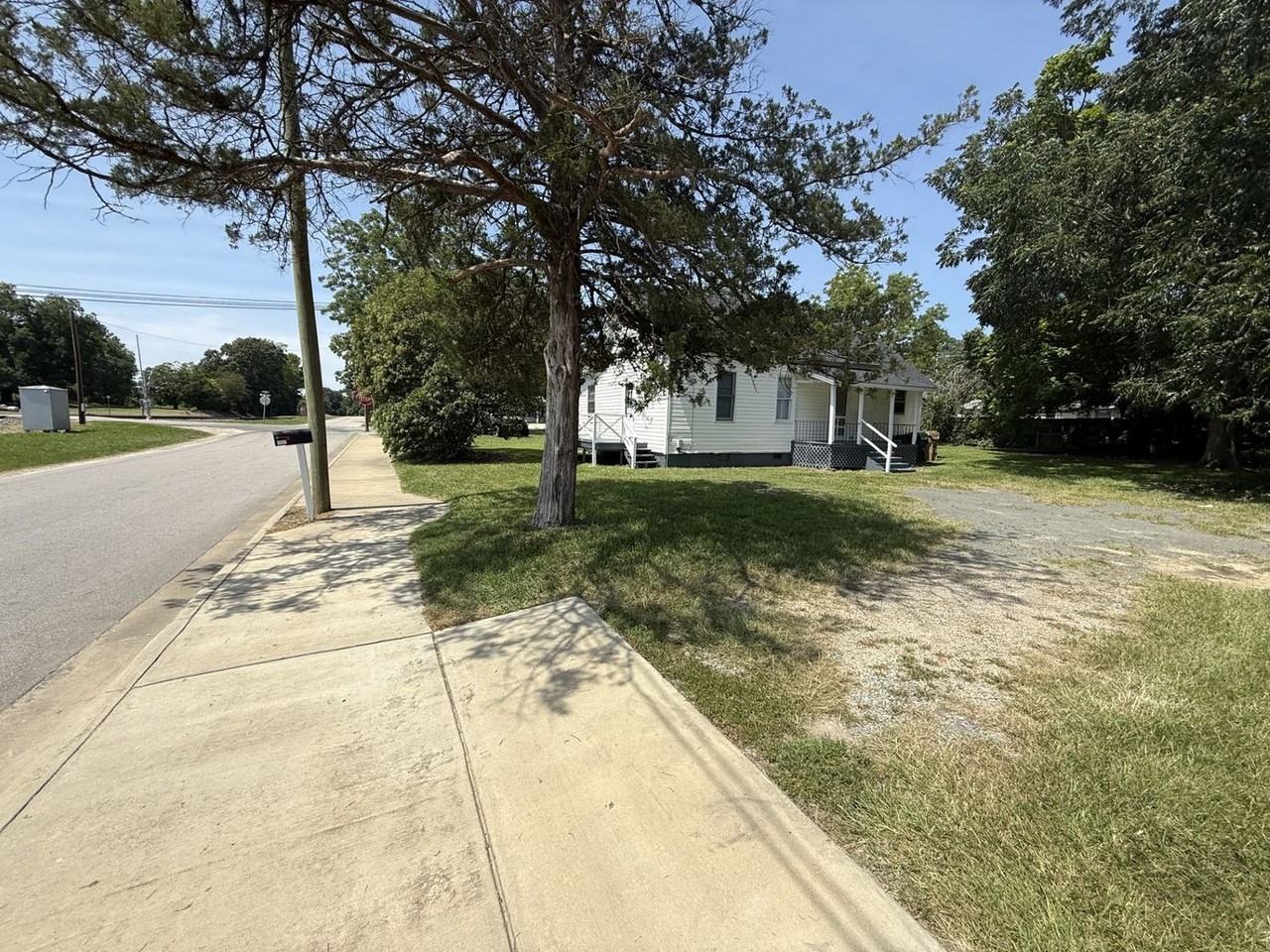 336 W Front St - Photo 2 of 22