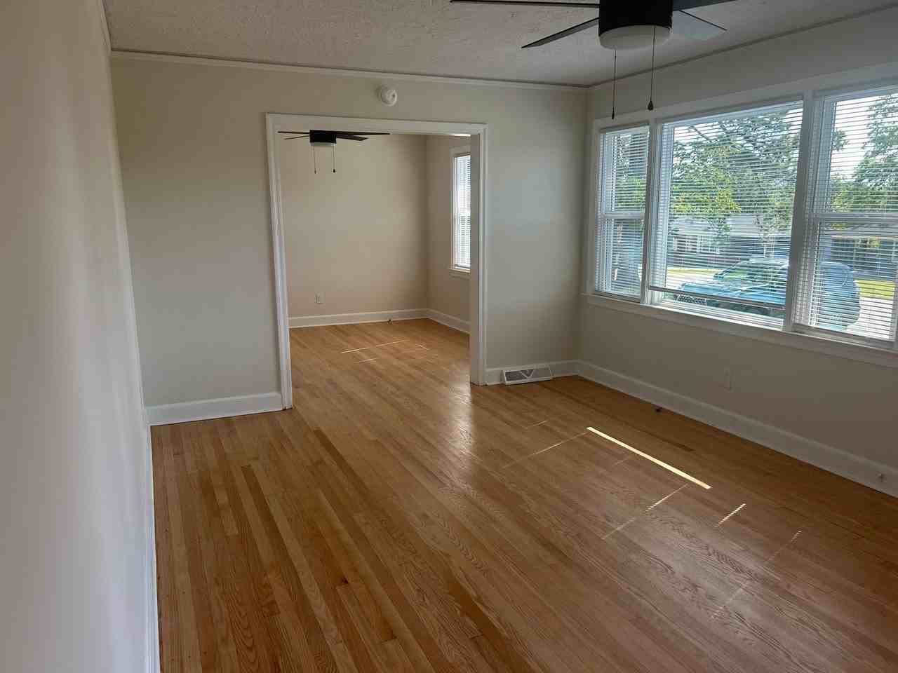 3711 Kaiser Ave - Photo 6 of 25