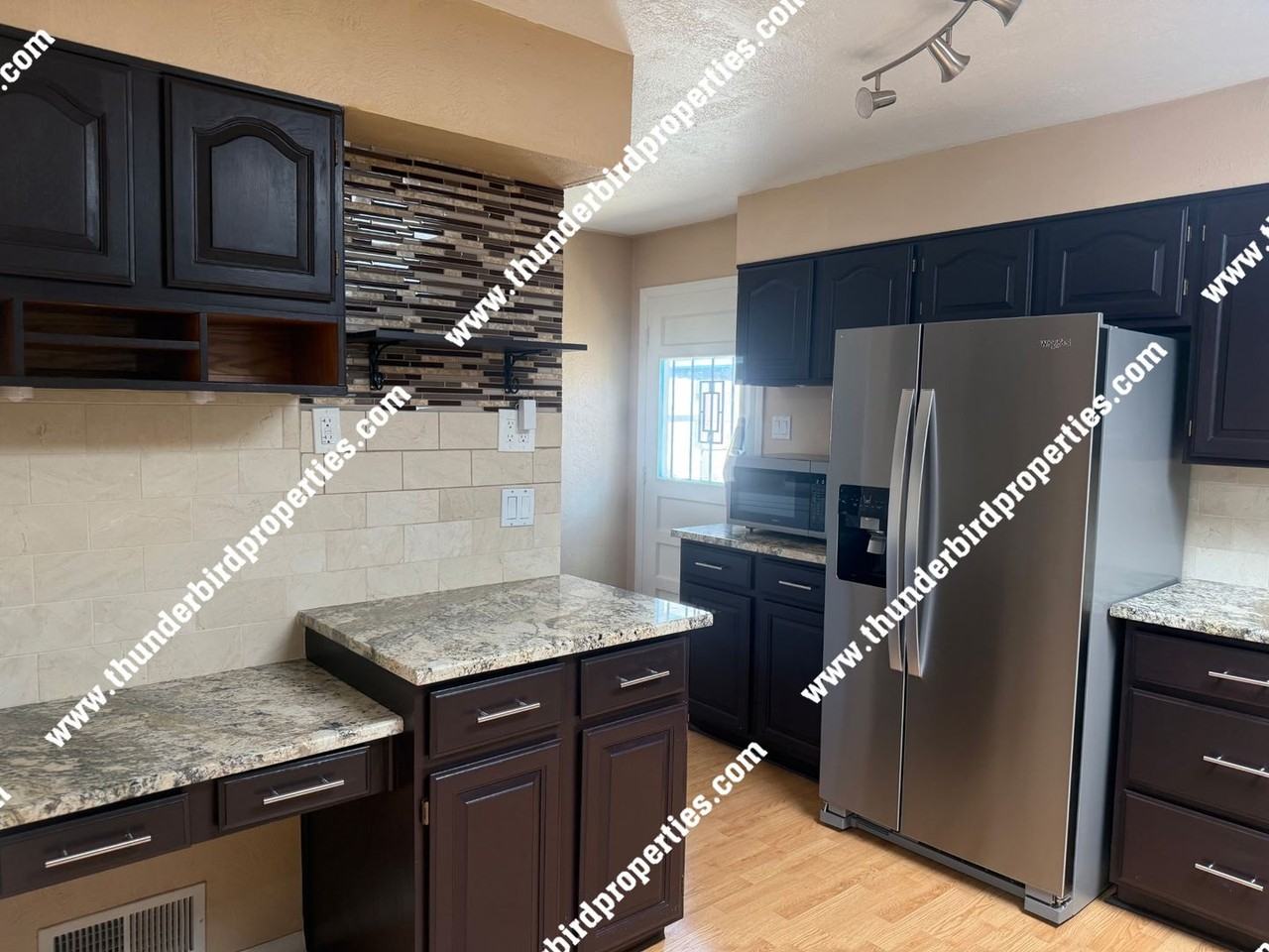 2108 Muriel St Ne - Photo 5 of 24