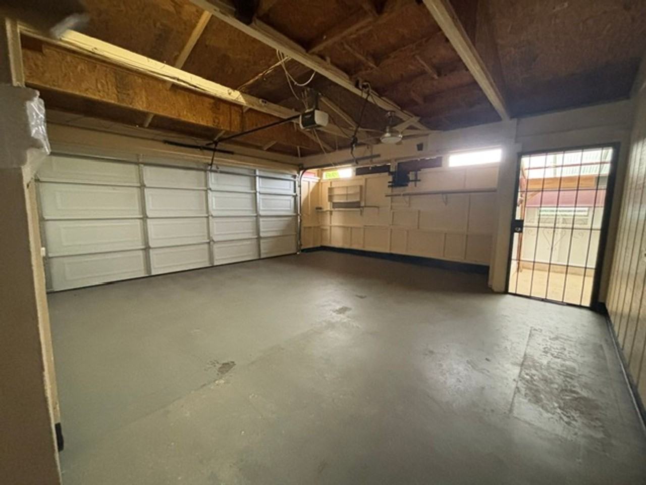 1413 Kilaha St - Photo 3 of 29