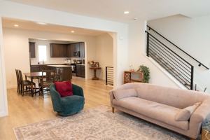 featured image of 638 N Autumn Ash Cir