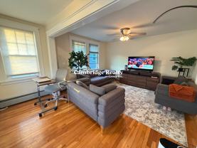 100 Walnut St #2T - Photo 1 of 1