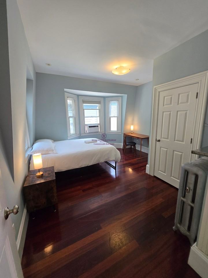 61 Columbus Ave #1 - Photo 7 of 33