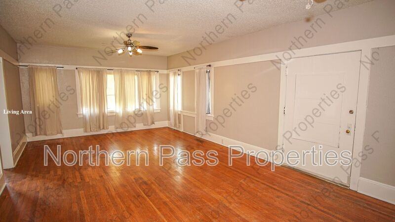 7600 Franklin Dr Frnt - Photo 3 of 34
