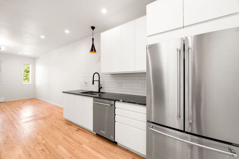 1715 15th St #5 - Photo 6 of 23