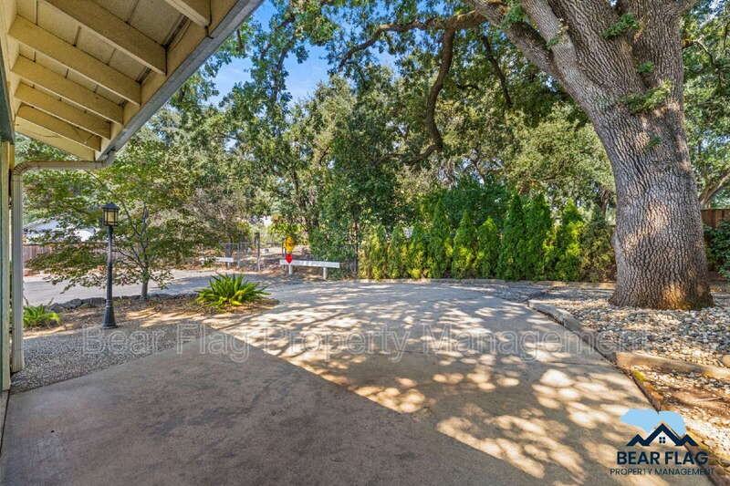 7919 Ridgemont Dr - Photo 5 of 50