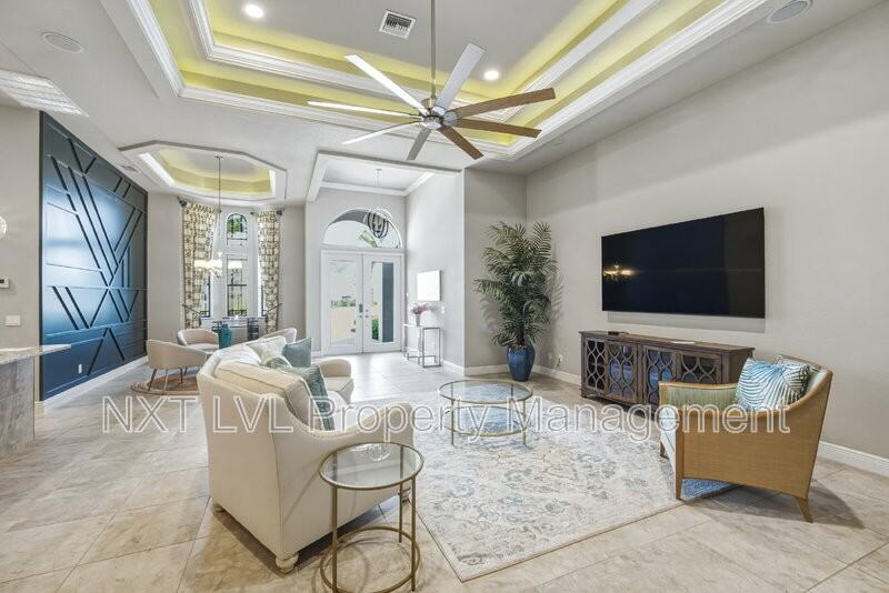 1406 Cape Coral Pkwy W - Photo 5 of 31