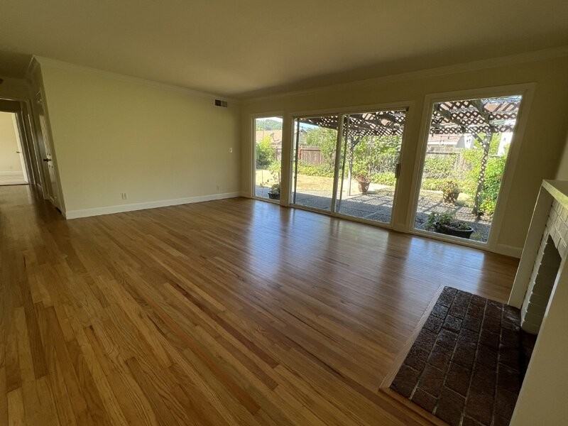 25 El Camino Dr - Photo 3 of 13