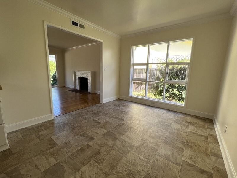 25 El Camino Dr - Photo 4 of 13