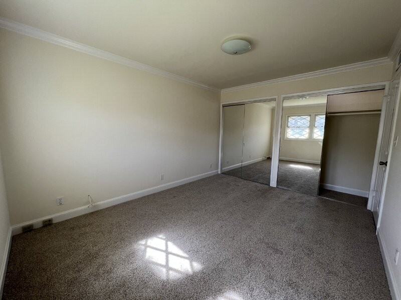25 El Camino Dr - Photo 7 of 13