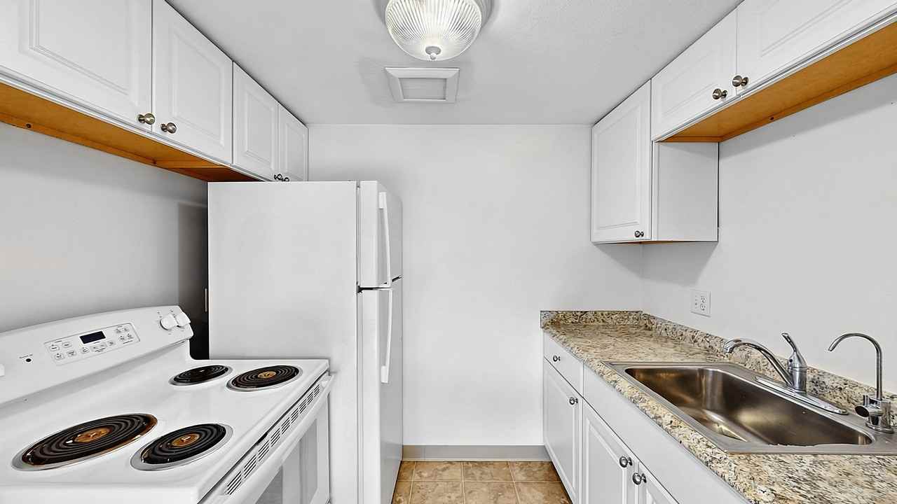 525 Highland Ave #34 - Photo 6 of 18