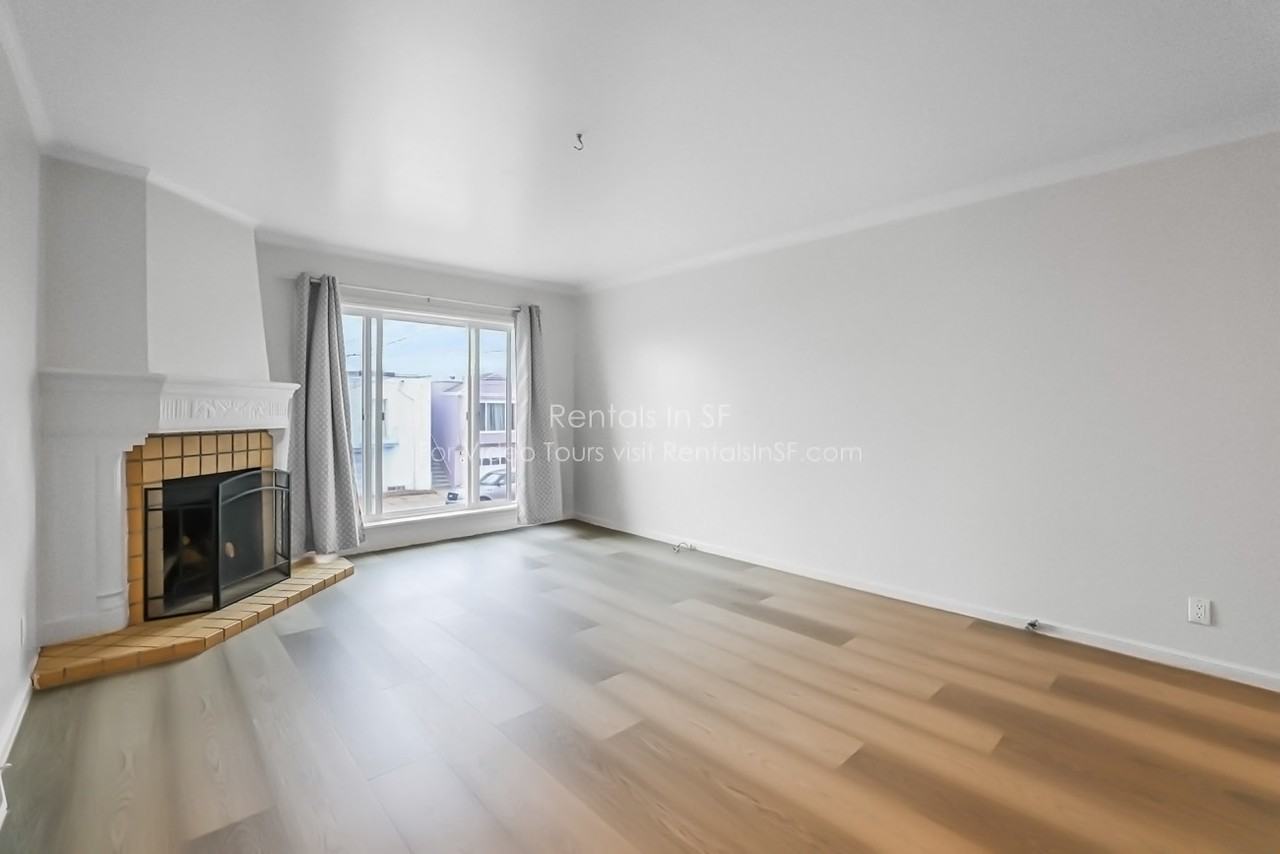 1714 44th Ave - Photo 6 of 18