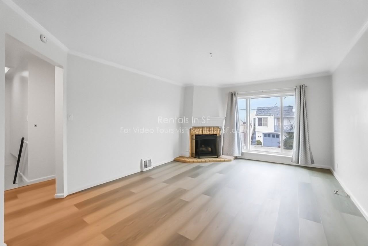 1714 44th Ave - Photo 7 of 18