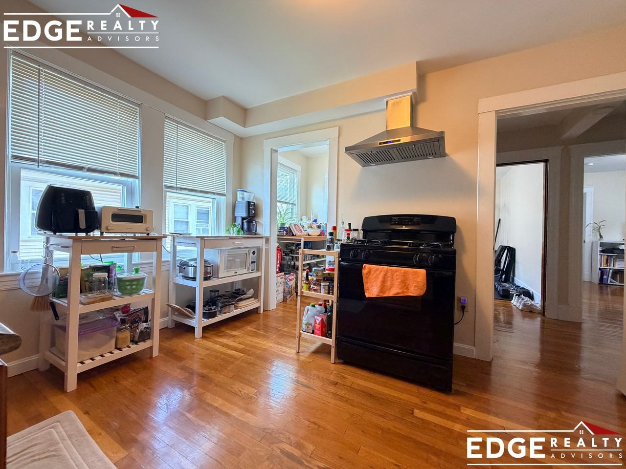 10 Greymere Rd - Photo 3 of 13