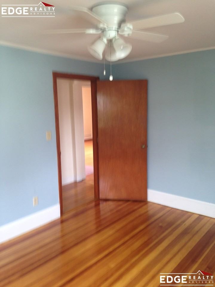 37 Lincoln Rd #2 - Photo 6 of 10