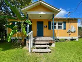 327 Stewart St - Photo 1 of 1