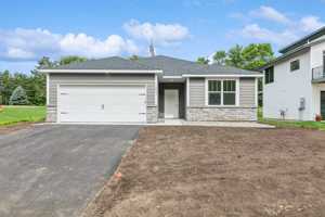featured image of 1663 39th St S
