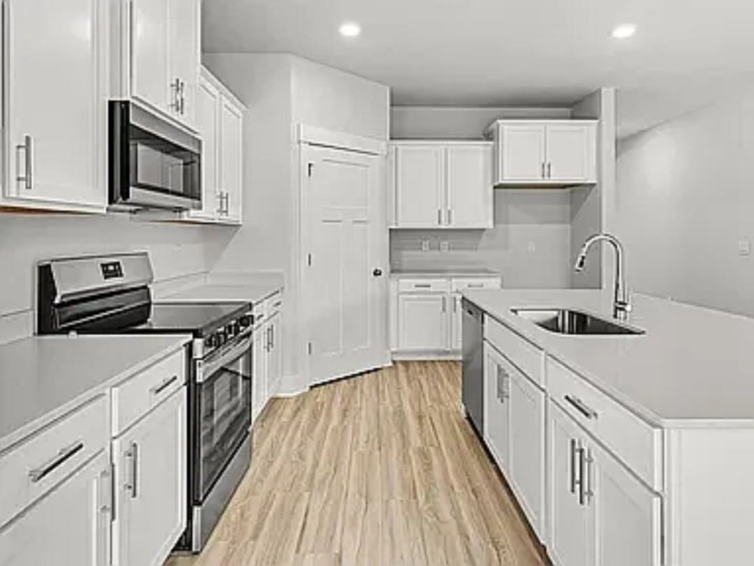 5583 Clarity St #NA - Photo 7 of 33