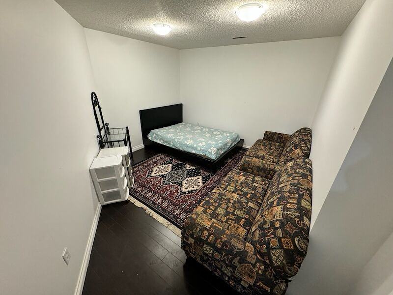 23 Taralake St Ne - Photo 2 of 3