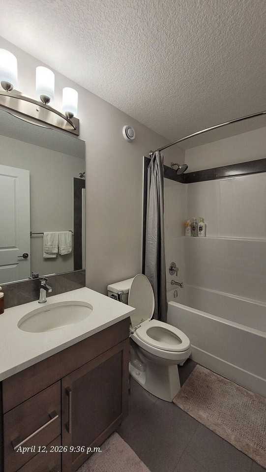 241 Belmont Way Sw - Photo 7 of 9