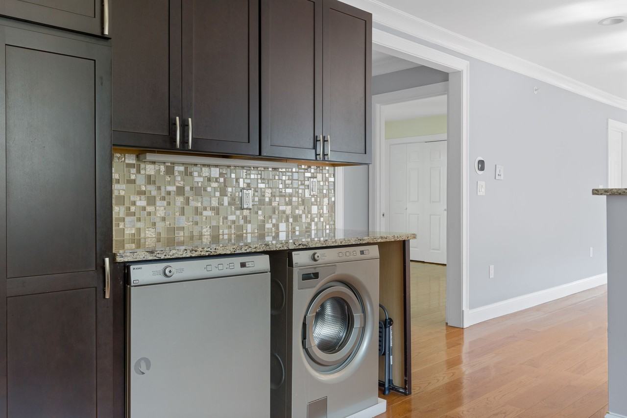 143 Williams St #3 - Photo 5 of 21