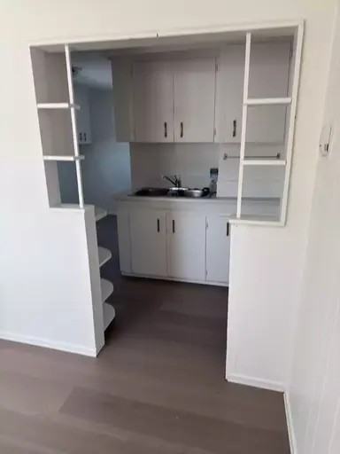 135 Larche Ave E - Photo 6 of 10