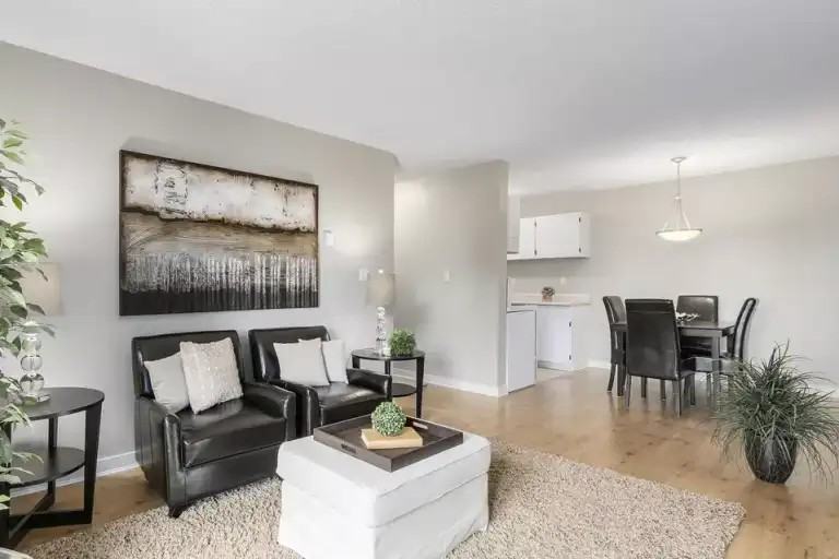 1121 Howie Ave #309 - Photo 4 of 16