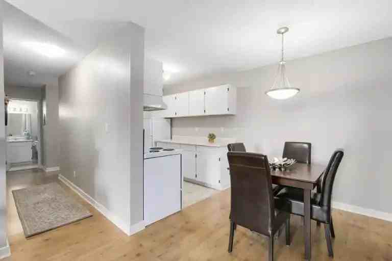 1121 Howie Ave #309 - Photo 5 of 16
