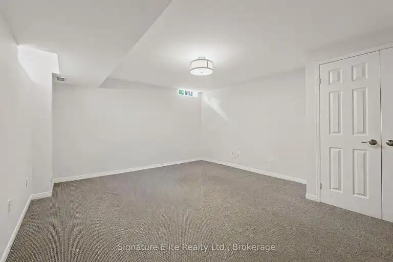 42 William Hancox Ave - Photo 4 of 18