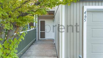 featured image of 465 Camelback Rd