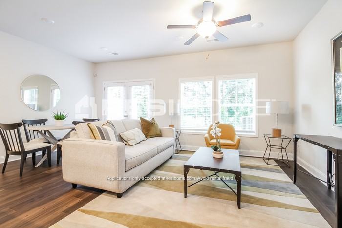 1300 Simmons Ridge Ln - Photo 5 of 18