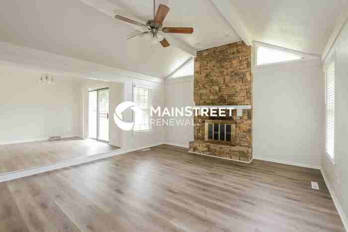 6015 Woodside Ave - Photo 2 of 20