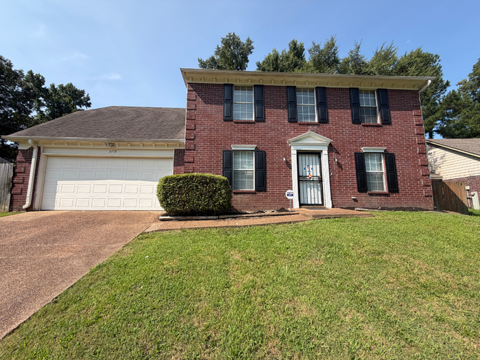 5719 Riverhead Ave