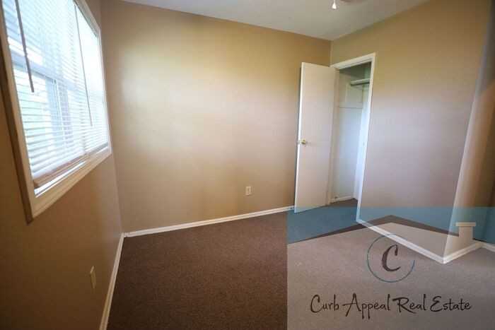 1802 Fairlane Ave #B - Photo 5 of 7