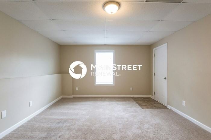 5322 Rutland Ct - Photo 7 of 15
