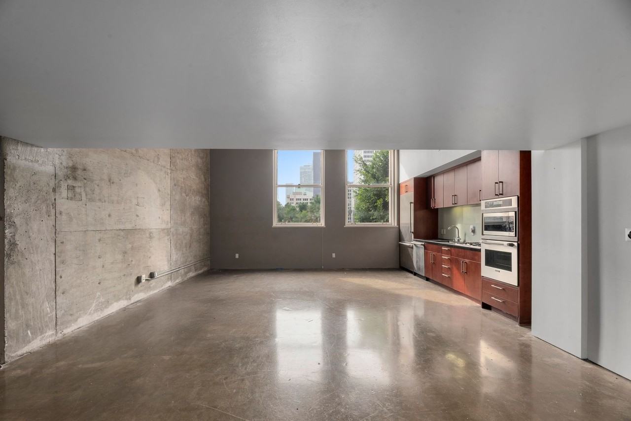 Title Guarantee Building Lofts - Photo 7 of 17