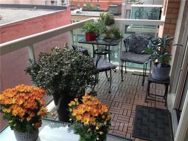 313 Richmond Street East #659 - Photo 4 of 8