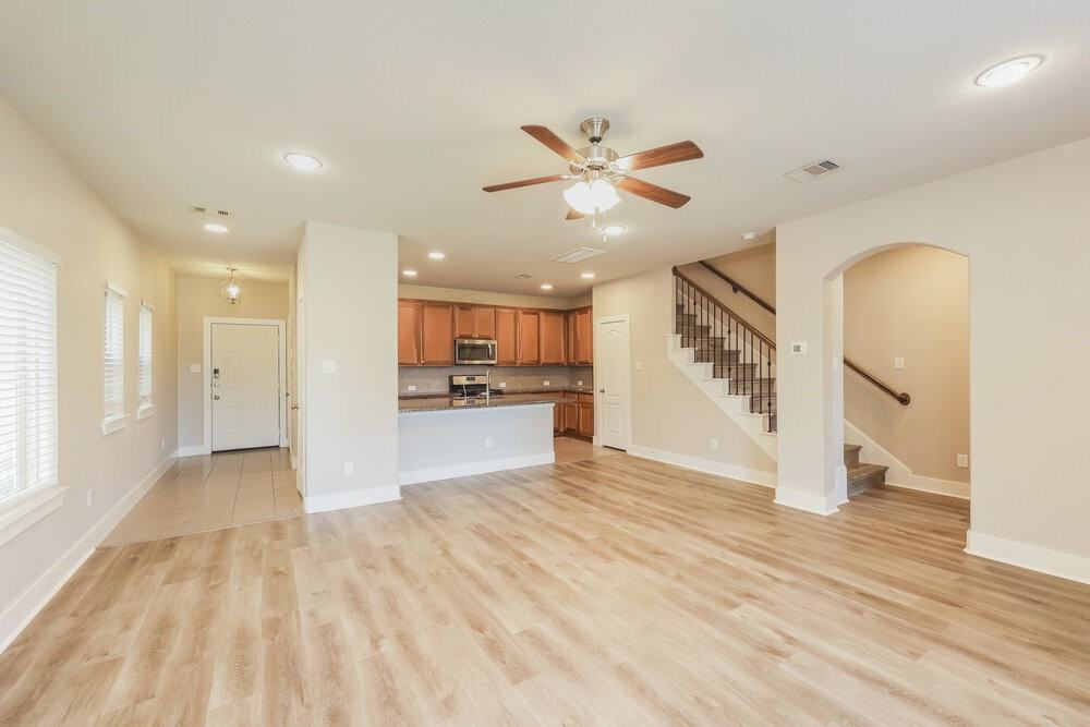 1923 Jara Ct - Photo 6 of 17