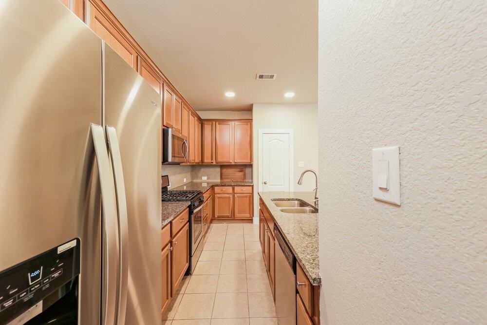 1923 Jara Ct - Photo 7 of 17