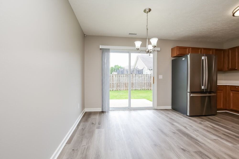 352 Stewart Springs Dr - Photo 6 of 17