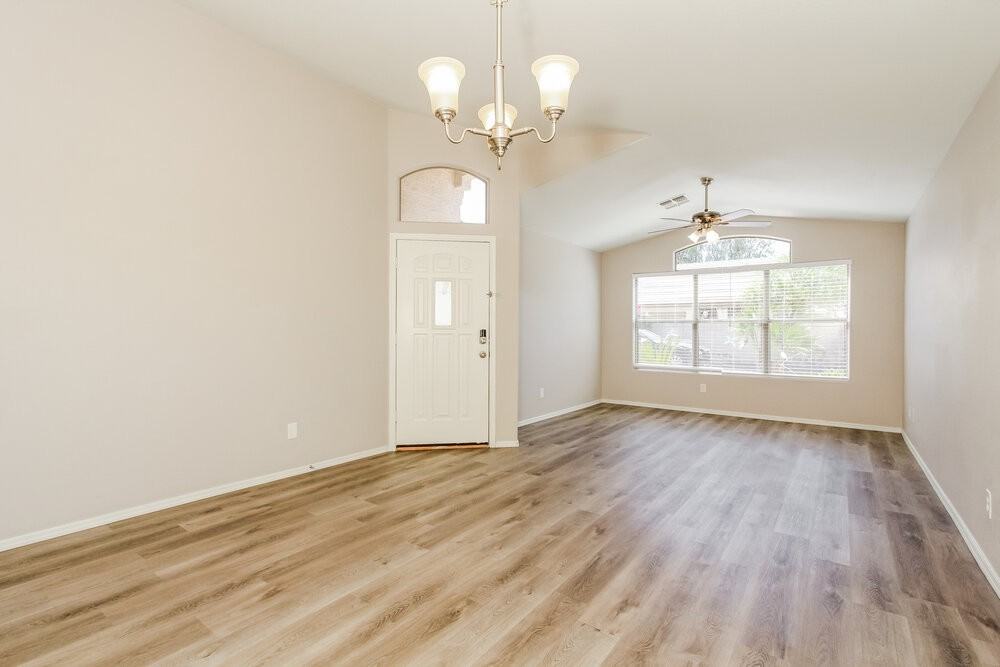 1745 N 125th Dr - Photo 5 of 16