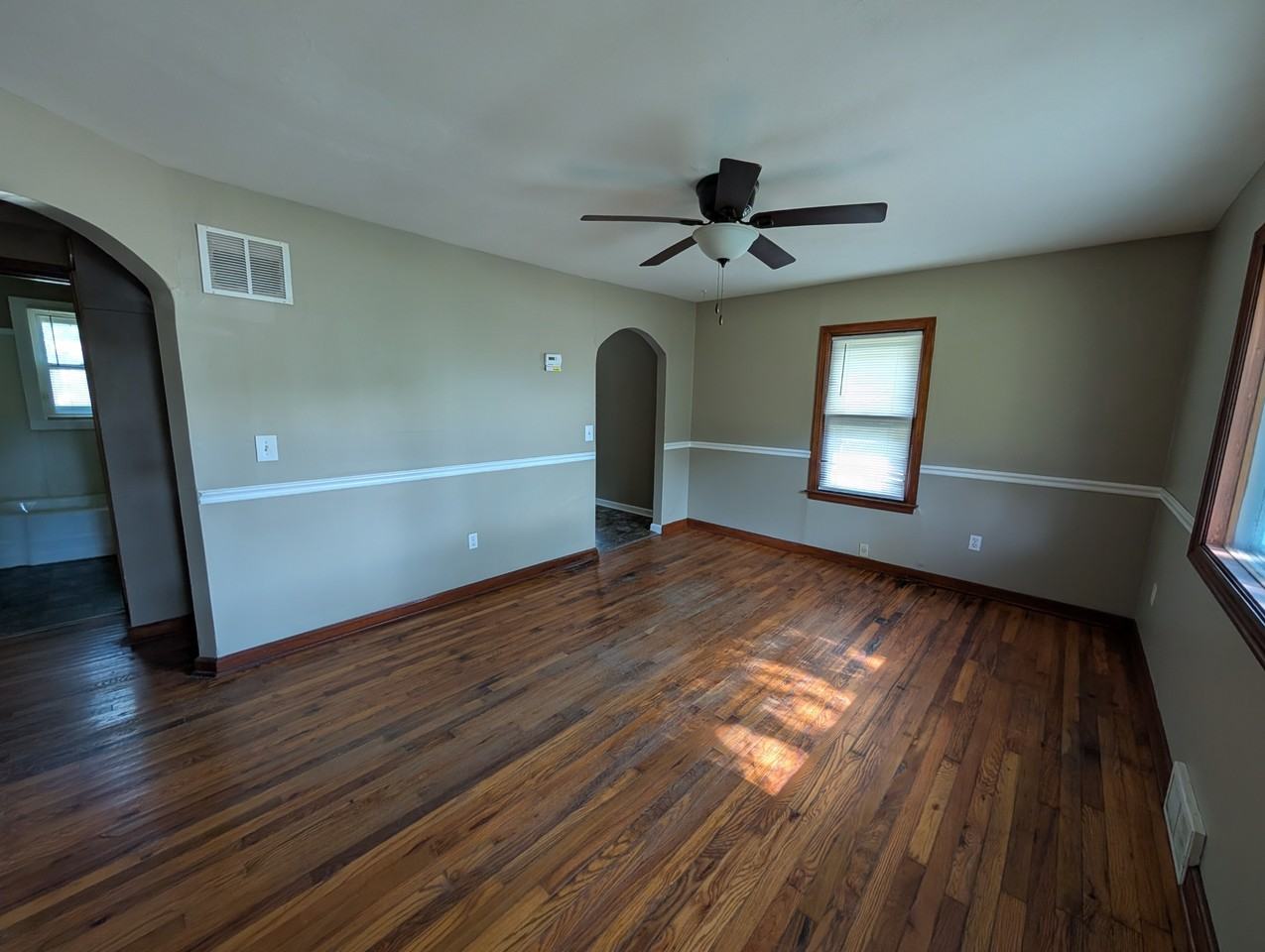 3146 Se Wisconsin Ave #1 - Photo 3 of 14