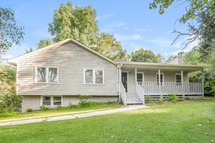 3872 Cloudland Dr - Photo 1 of 1