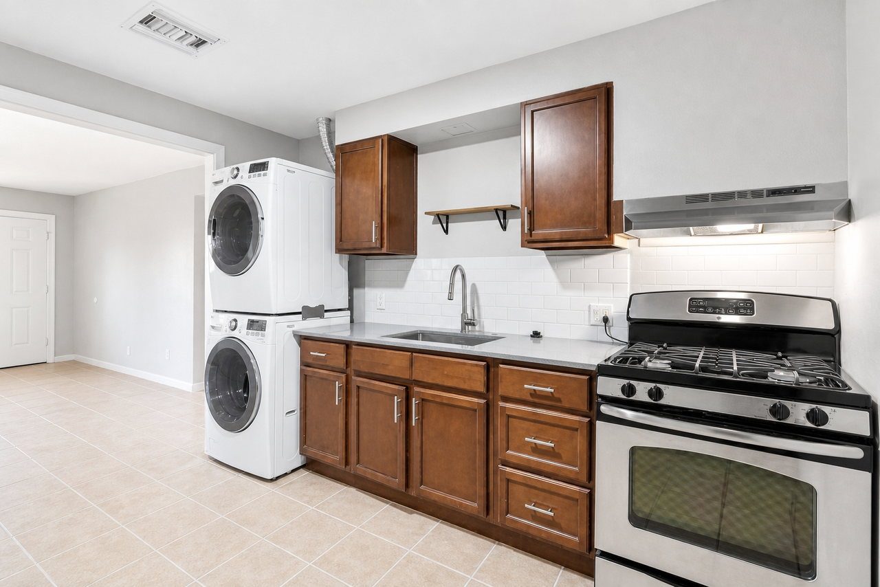 5206 West Ocotillo RoadUnit A #A - Photo 2 of 8