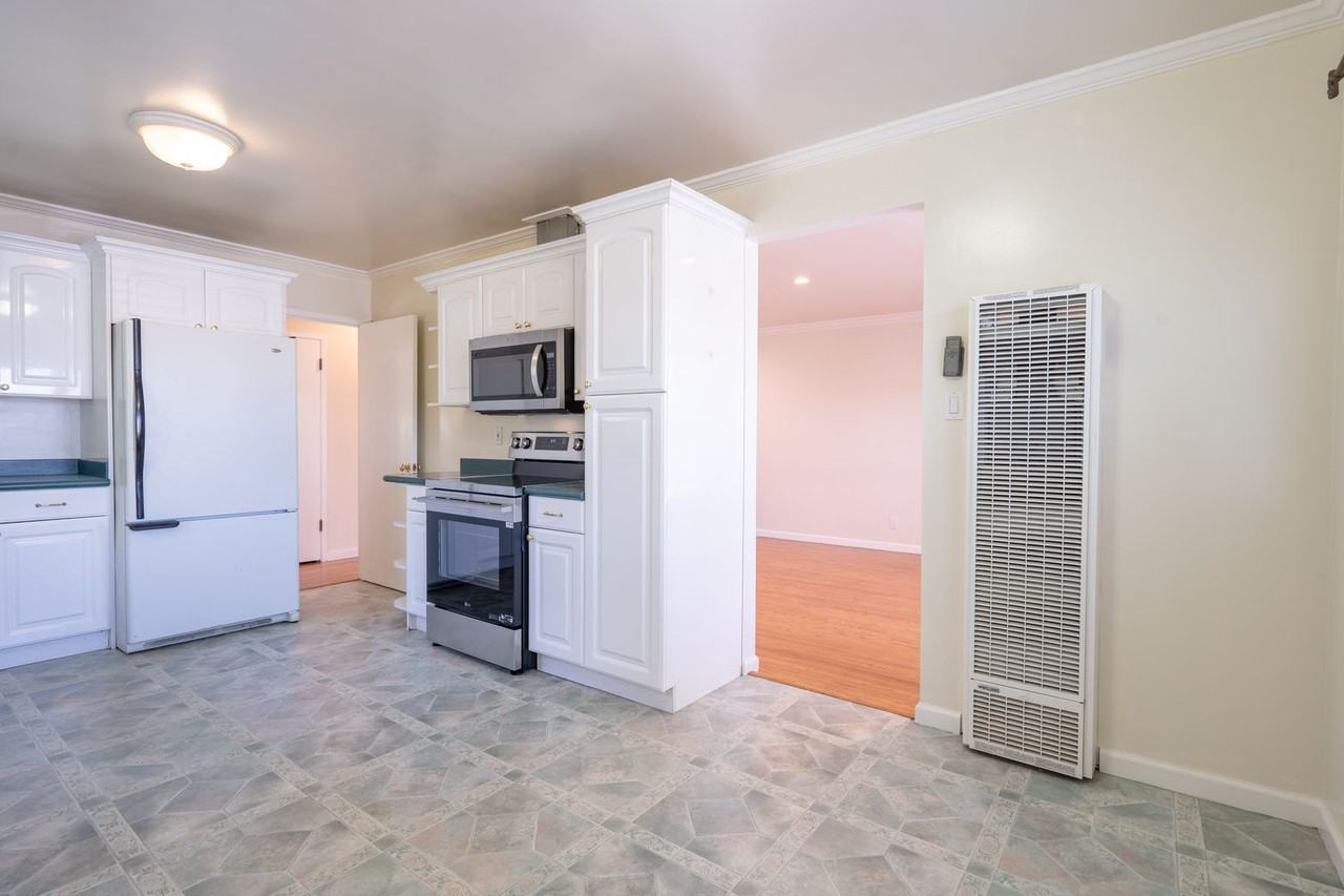 3834 Colegrove St - Photo 5 of 27