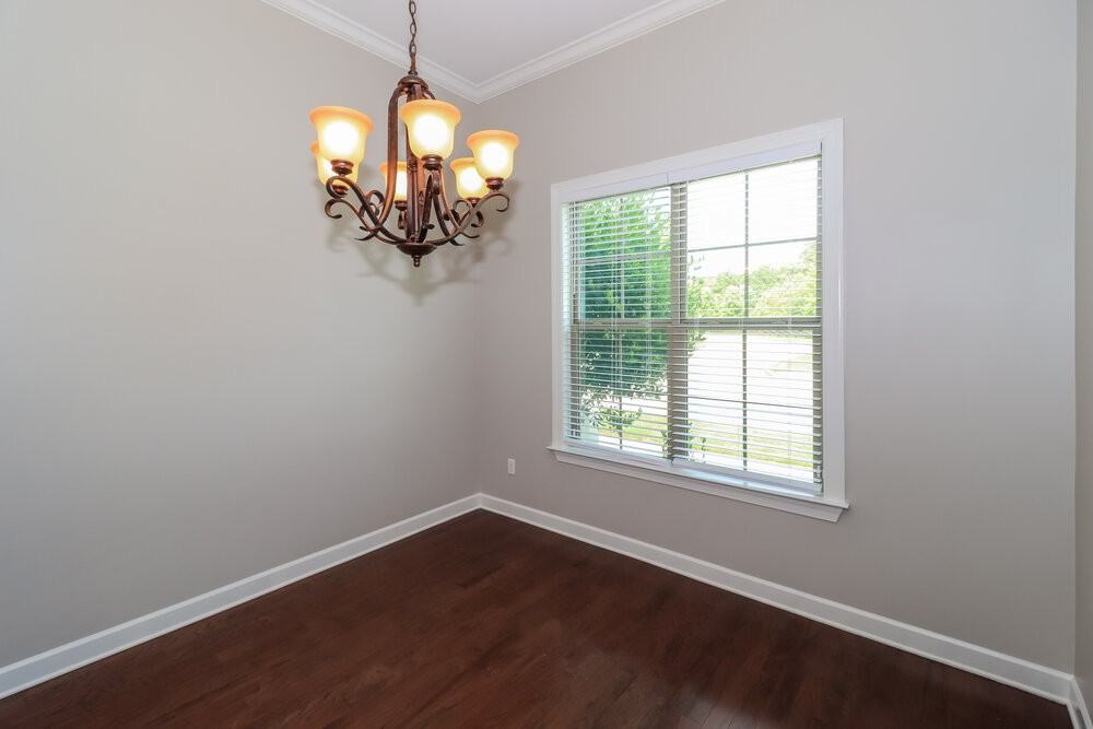 2007 S Bend Dr - Photo 6 of 16