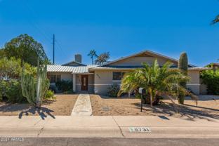 8731 E Minnezona Ave - Photo 1 of 1