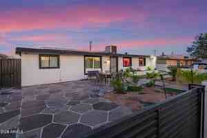 featured image of 3815 N 50th Dr