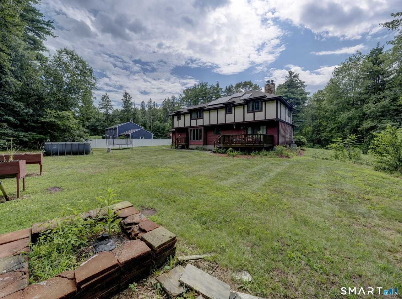 522 Springfield Rd - Photo 3 of 20