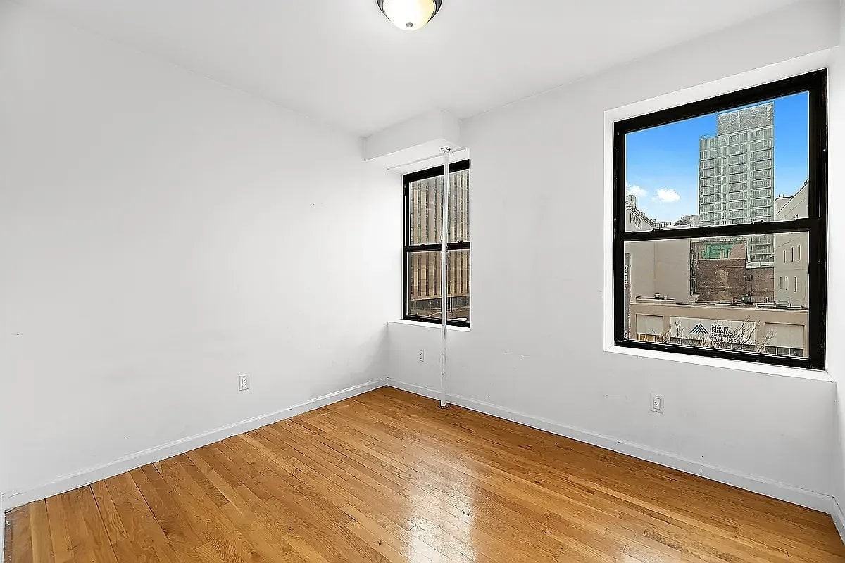 101 Delancey St #4 - Photo 2 of 6